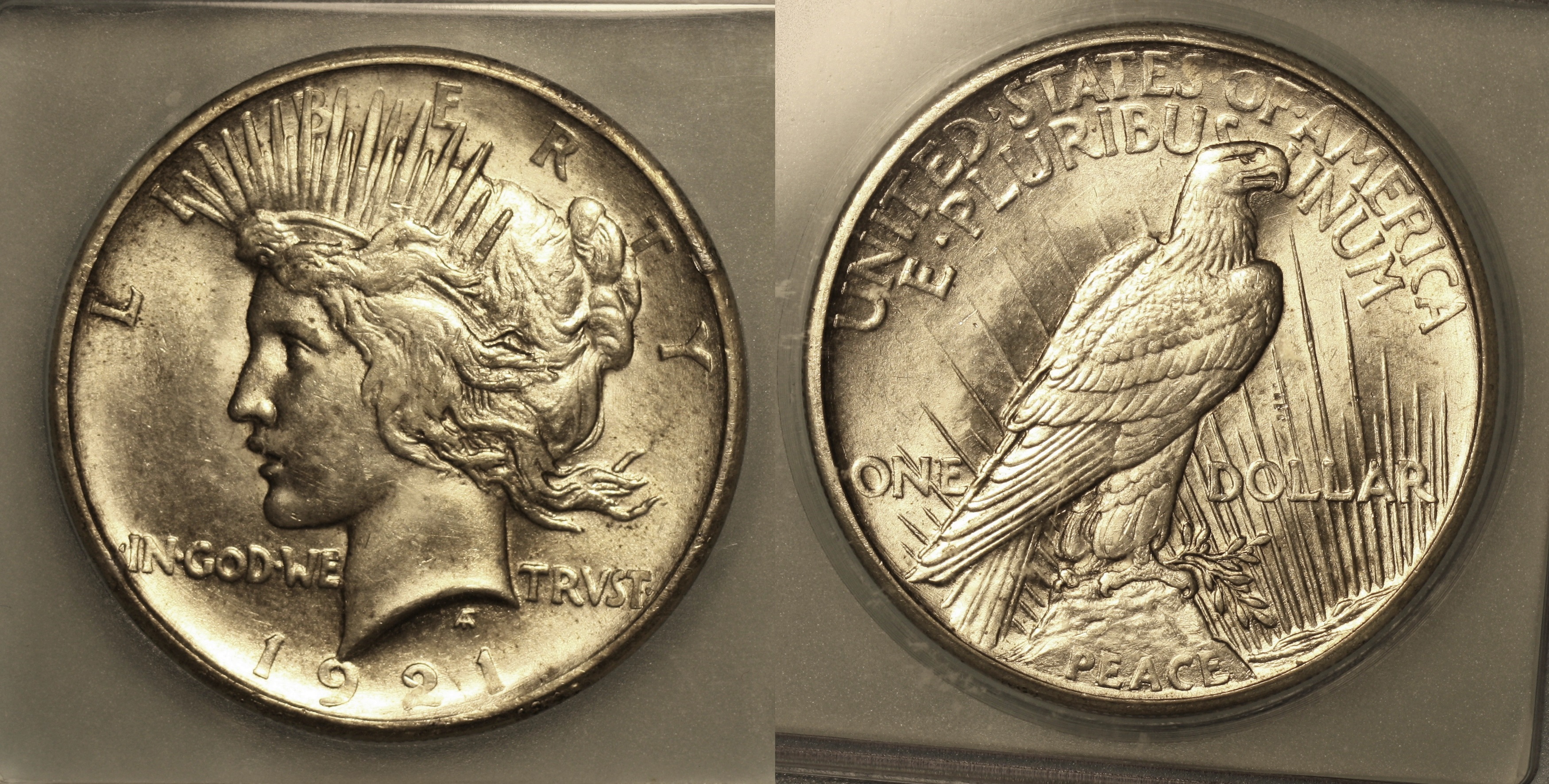 1921 Peace Silver Dollar ICG MS-61 camera
