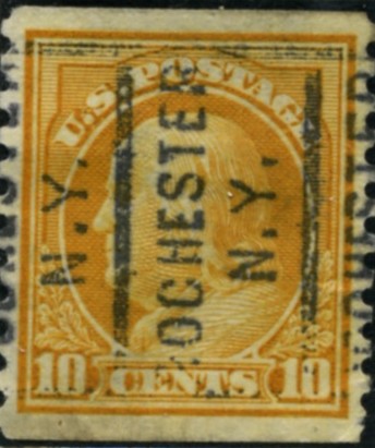 Scott 497 10 Cent Stamp Orange Yellow Washington Franklin Series perforated 10 vertically no watermark