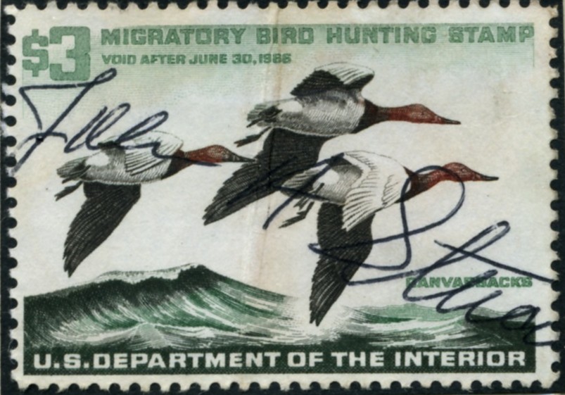 Scott RW32 3 Dollar Department of the Interior Duck Stamp Canvasbacks
